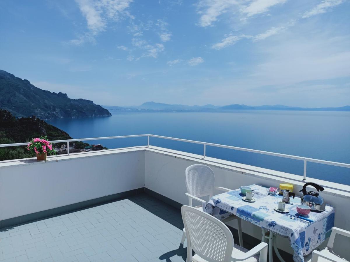 La Rosa Del Mare Amalfi Exterior foto